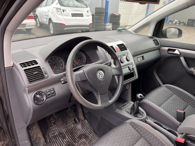 bontott VW TOURAN Bal első Ajtózár