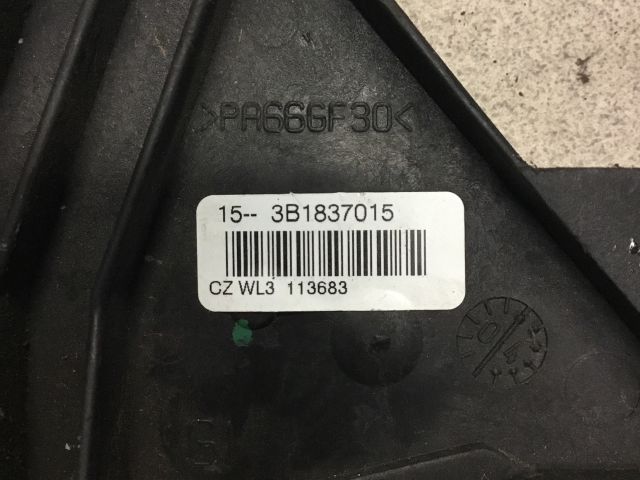 bontott VW TOURAN Bal első Ajtózár