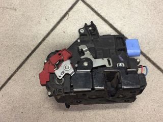 bontott VW TOURAN Bal első Ajtózár