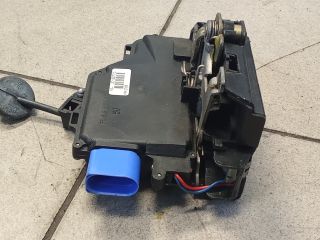 bontott VW TOURAN Bal első Ajtózár