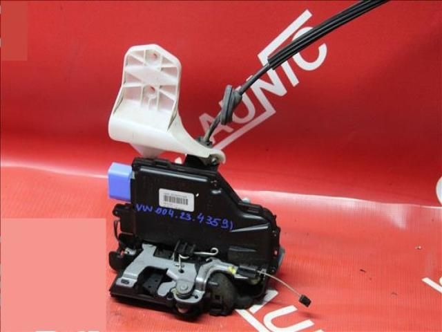 bontott VW TOURAN Bal első Ajtózár