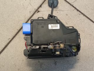 bontott VW TOURAN Bal első Ajtózár