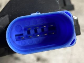 bontott VW TOURAN Bal első Ajtózár