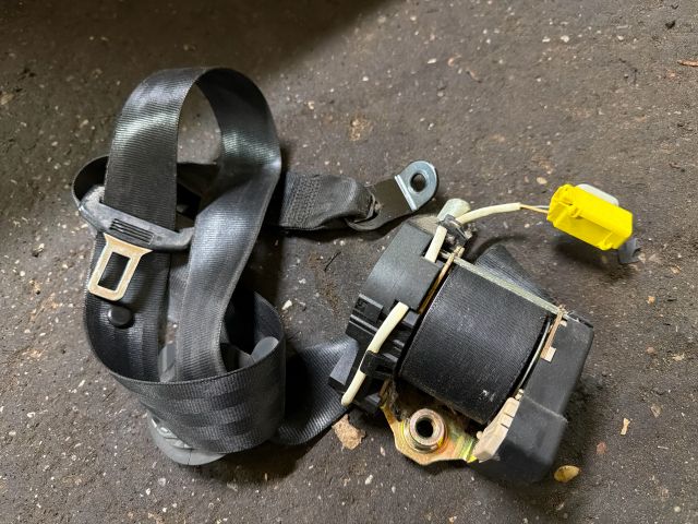 bontott VW TOURAN Bal első Biztonsági Öv