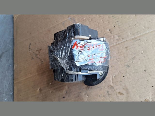 bontott VW TOURAN Bal első Biztonsági Öv