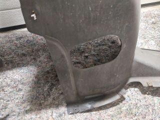 bontott VW TOURAN Bal első Első Dobbetét (Kerékjárati, Műanyag)