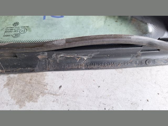 bontott VW TOURAN Bal első Fixüveg (Ajtóban)