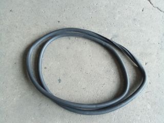 bontott VW TOURAN Bal első Gumikéder