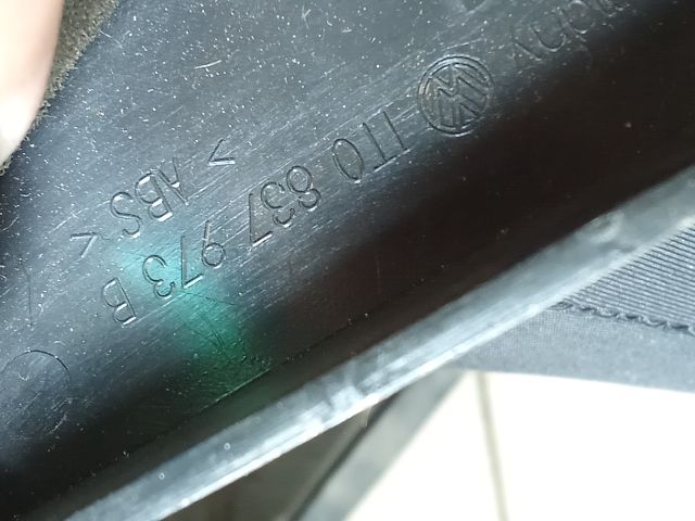 bontott VW TOURAN Bal első Hangszóró Burkolat