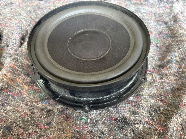 bontott VW TOURAN Bal első Hangszóró