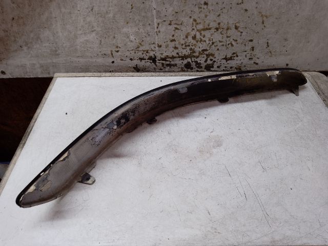 bontott VW TOURAN Bal első Lökhárító Díszléc