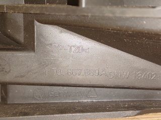 bontott VW TOURAN Bal első Lökhárító Tartó (Műanyag)