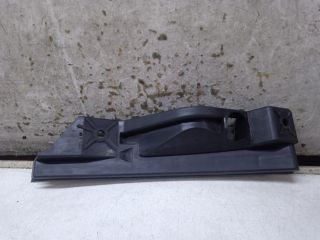 bontott VW TOURAN Bal első Lökhárító Tartó (Műanyag)