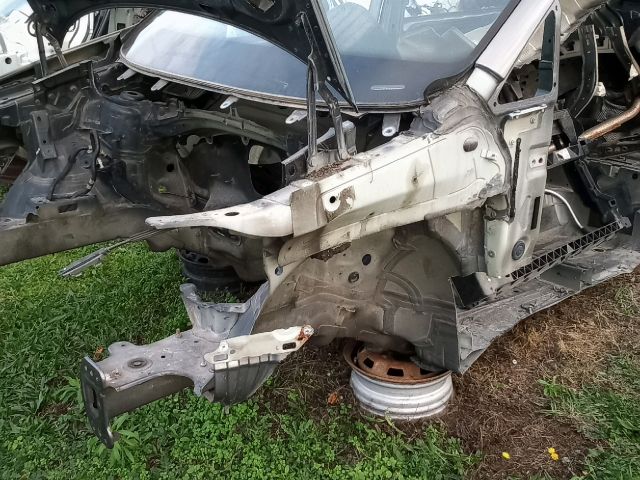 bontott VW TOURAN Bal első Negyed Karosszéria Csomag