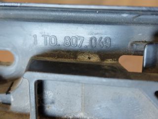 bontott VW TOURAN Bal első Oldal Lökhárító Tartó (Műanyag)