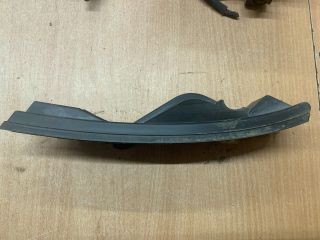 bontott VW TOURAN Bal első Oldal Lökhárító Tartó (Műanyag)