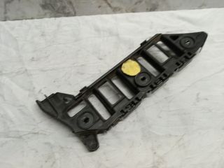 bontott VW TOURAN Bal első Oldal Lökhárító Tartó (Műanyag)