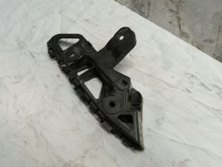 bontott VW TOURAN Bal első Oldal Lökhárító Tartó (Műanyag)