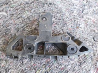 bontott VW TOURAN Bal első Oldal Lökhárító Tartó (Műanyag)