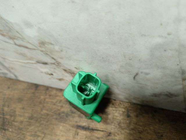 bontott VW TOURAN Bal első Oldal Ütközés Érzékelő