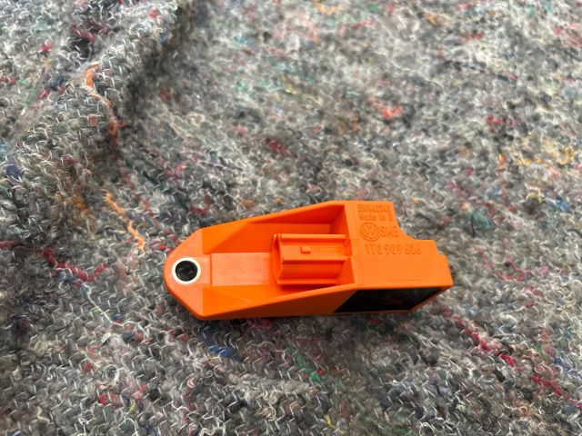 bontott VW TOURAN Bal első Oldal Ütközés Érzékelő