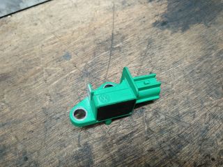 bontott VW TOURAN Bal első Oldal Ütközés Érzékelő