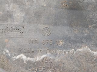 bontott VW TOURAN Bal első Sárvédő Gumi