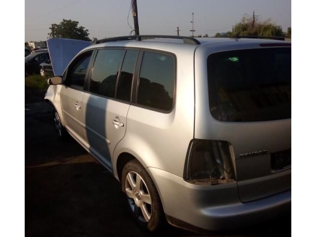 bontott VW TOURAN Bal első Sárvédő