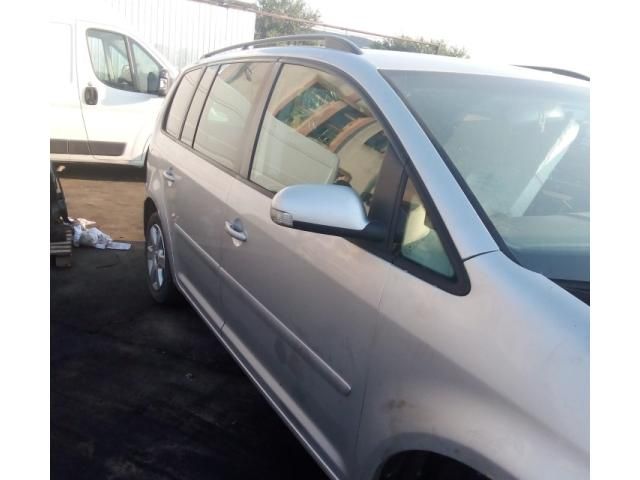 bontott VW TOURAN Bal első Sárvédő