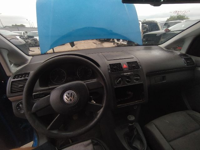 bontott VW TOURAN Bal első Ülés