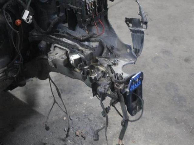 bontott VW TOURAN Bal első Ütközéscsillapító