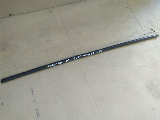 bontott VW TOURAN Bal első Vízlehúzó Gumicsík