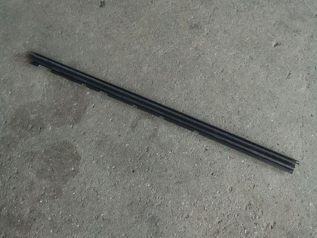 bontott VW TOURAN Bal első Vízlehúzó Gumicsík