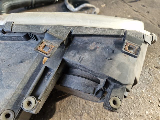 bontott VW TOURAN Bal Fényszóró