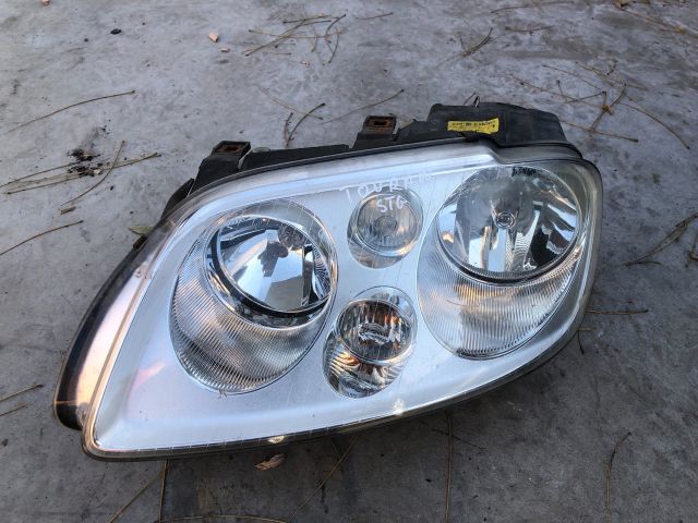 bontott VW TOURAN Bal Fényszóró