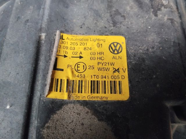 bontott VW TOURAN Bal Fényszóró