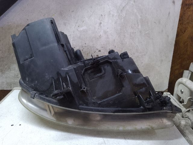 bontott VW TOURAN Bal Fényszóró