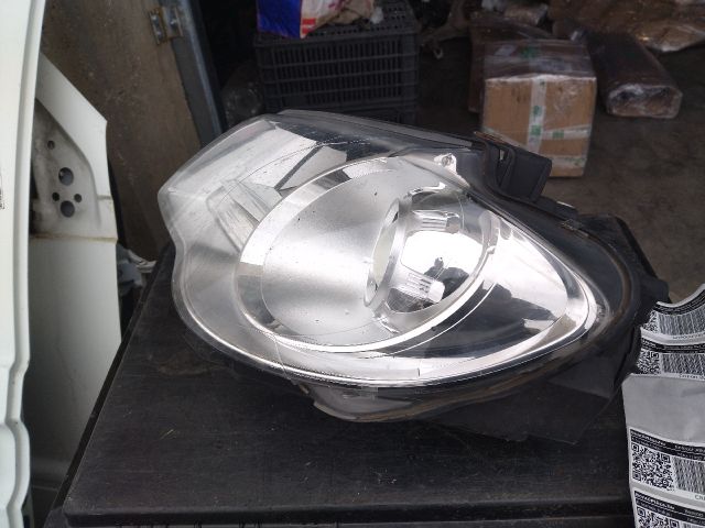 bontott VW TOURAN Bal Fényszóró