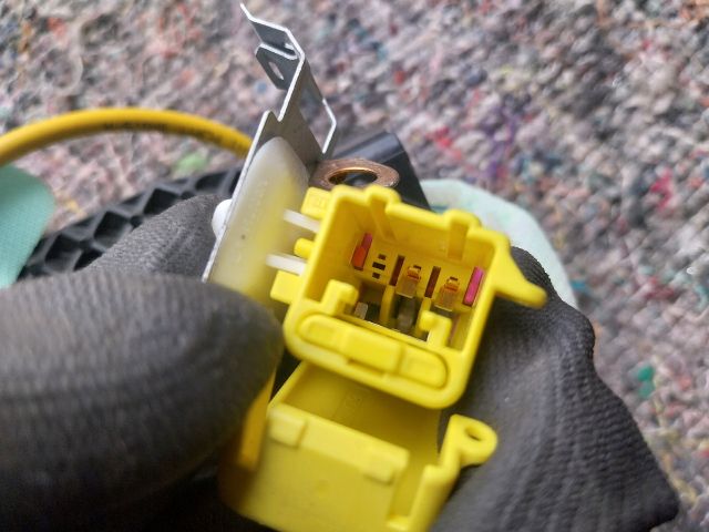 bontott VW TOURAN Bal Függönylégzsák és Oldallégzsák