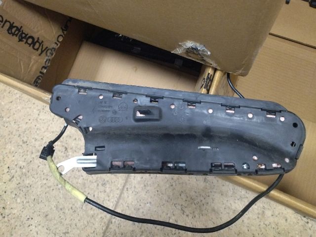 bontott VW TOURAN Bal Függönylégzsák és Oldallégzsák