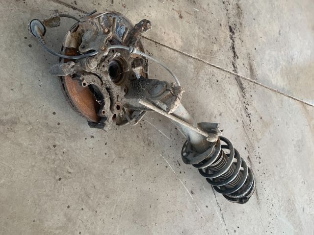 bontott VW TOURAN Bal Gólyaláb Csonkállvánnyal