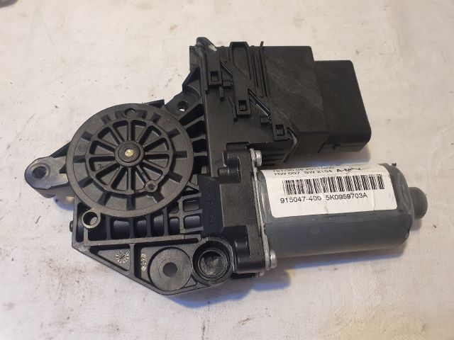 bontott VW TOURAN Bal hátsó Ablakemelő Motor