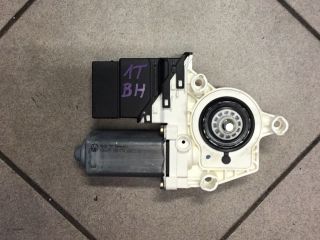 bontott VW TOURAN Bal hátsó Ablakemelő Motor