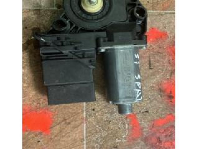 bontott VW TOURAN Bal hátsó Ablakemelő Motor