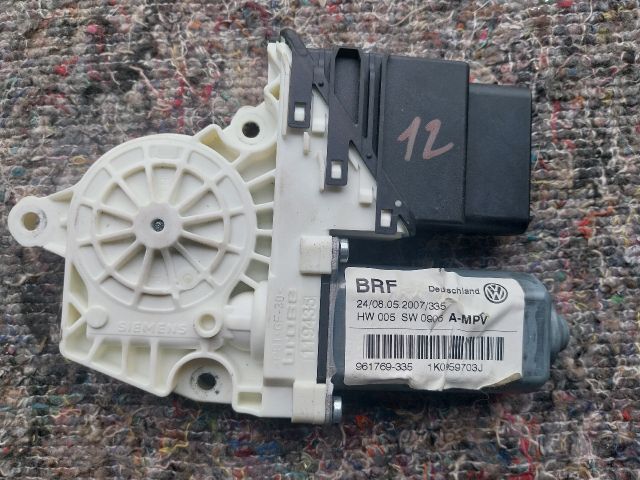 bontott VW TOURAN Bal hátsó Ablakemelő Motor