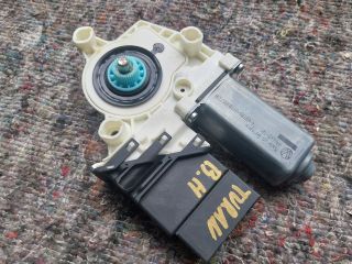 bontott VW TOURAN Bal hátsó Ablakemelő Motor