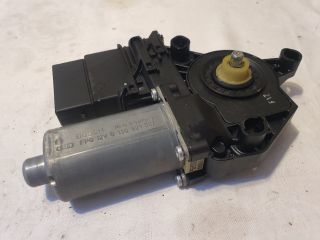 bontott VW TOURAN Bal hátsó Ablakemelő Motor