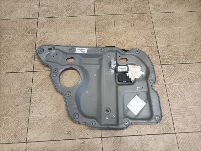 bontott VW TOURAN Bal hátsó Ablakemelő Szerkezet (Elektromos)