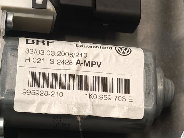 bontott VW TOURAN Bal hátsó Ablakemelő Szerkezet (Elektromos)