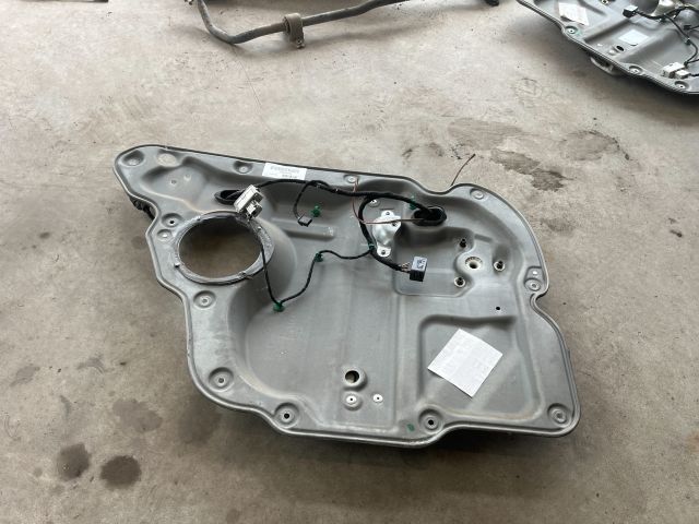 bontott VW TOURAN Bal hátsó Ablakemelő Szerkezet (Elektromos)